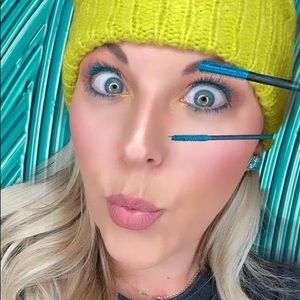 Teal mascara & liquid eyeshadows